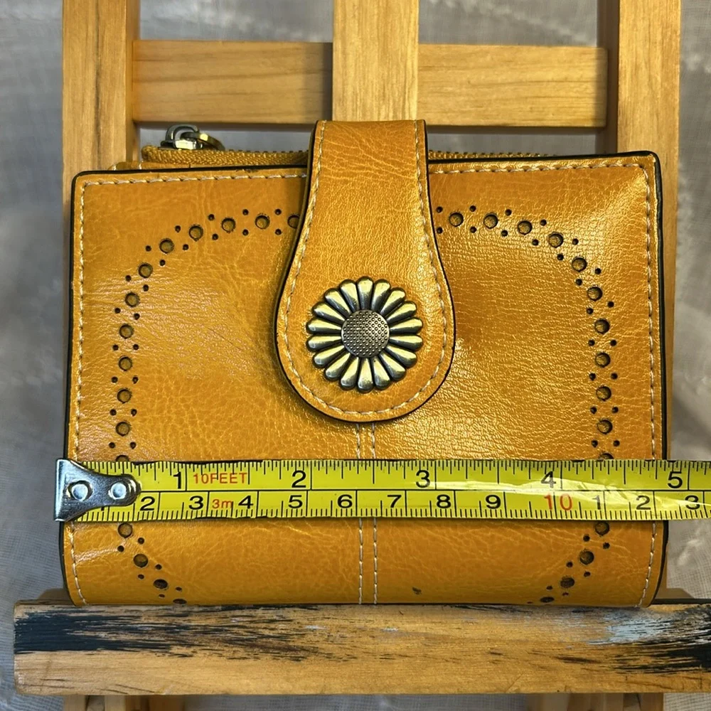 NWOT leather sunflower closure bifold large wallet